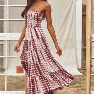 Brand New With Tags Lulu's Groove Tie Dye Tiered Midi Dress Burgundy White XS